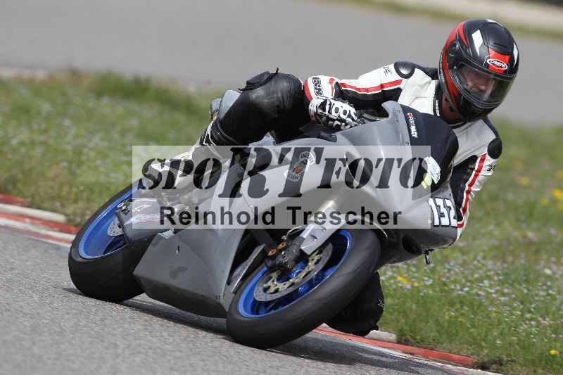 /Archiv-2023/06 10.04.2023 Moto Club Anneau du Rhin/Blanc-Novice/132